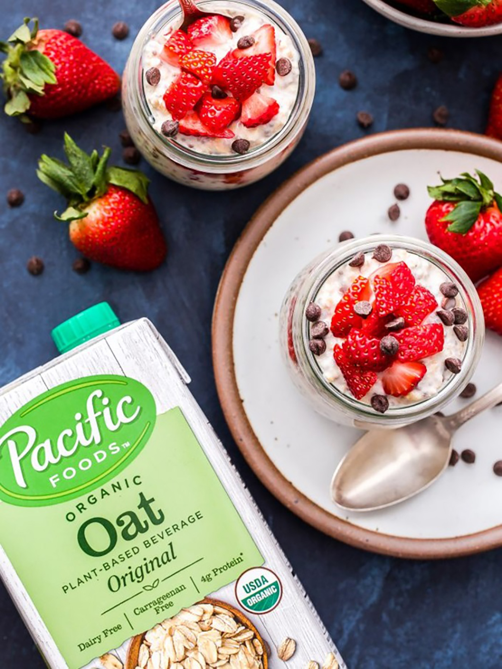 Pacific Foods Oat Milk Strawberries